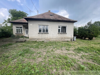 Rodinný dom v pôvodnom stave na polosamote len 5 km od vyh - 3
