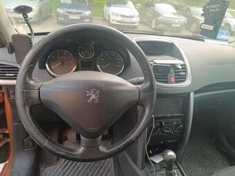 Peugeot 207 1.4 benzín (2006) - 3