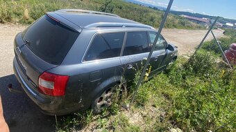 Predám Audi a4 b6 - 3