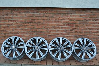 5x112 R20 Hlinikove disky Original VW Tiguan II R-line - 3