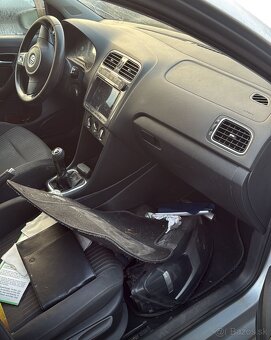 DVERE PIATE DVERE NÁRAZNÍK VW POLO 6R - 3