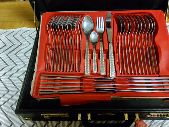 Retro jedálenský príbor Solingen pre 12 osôb, 72 dielny - 3