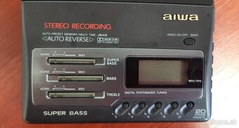 AIWA volkmen-na opravu - 3