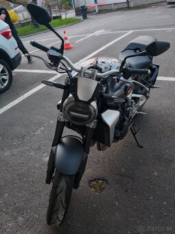 Honda CB1000R - 3