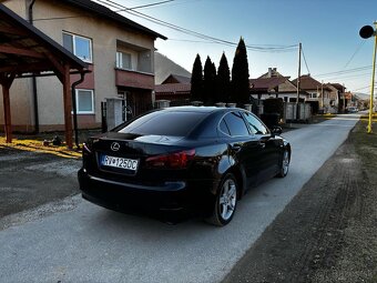 Lexus is220 - 3