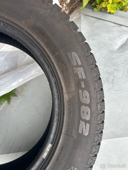 Predám 4ks - Pneu -SUV 225-65/17 - 3