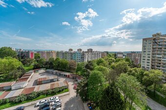 GARÁŽ - Rovníkova ul, Nad Jazerom, za OC Billa - 3