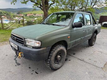 Mazda B2500 - 3