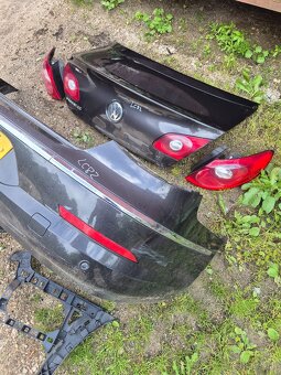 Predám zadný nárazník, svetlá na Volkswagen Passat CC - 3
