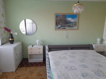 Prenájom-bérlet - Zariadený 2 izbový byt s balkónom - 3