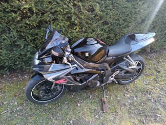 Suzuki GSXR 600 - K6 (2006 ročník) - 3