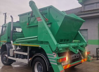 Predám Mercedes-Benz AXOR 1823 E3 4x4 nosič kontajnerov - 3