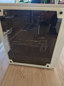 PC+monitor - 3