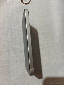 iPhone 13 128 GB Starlight - 3