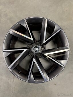 Original skoda elektrony vega R19 5x112 - 3