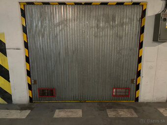 Garáž v garážovom dome - 3