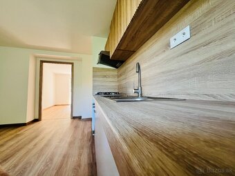 2 izbový novozrekonštruovaný byt s veľkou loggiou, Dlhé Hony - 3