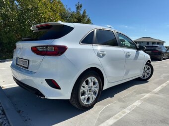 Kia Ceed 1.5 T-GDi Gold - 3