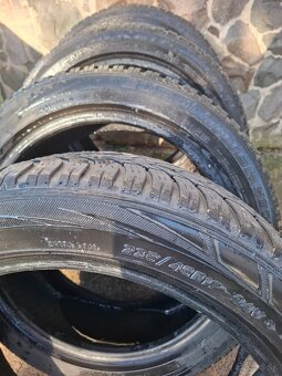 Zimne pneumatiky 225/45/R17 FALKEN - 3