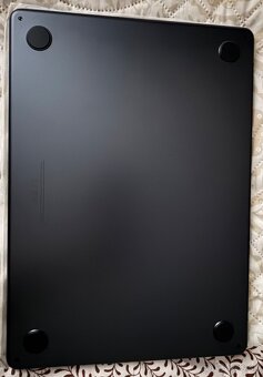 Predám MacBook Air 13" Apple M4 10C CPU 10C GPU 16GB 512GB. - 3