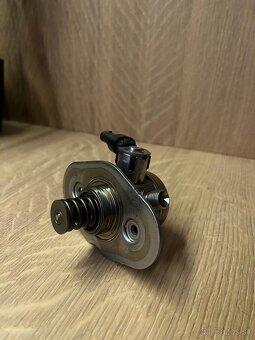 BOSCH BMW B38 B46 B48 B58 palivové čerpadlo 0261520258 - 3