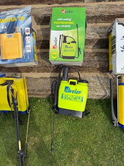 Chrbtové postrekovače – viac kusov - 3