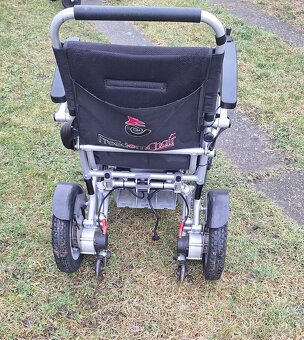 Elektrický invalidný vozík- FreedomChair - 3