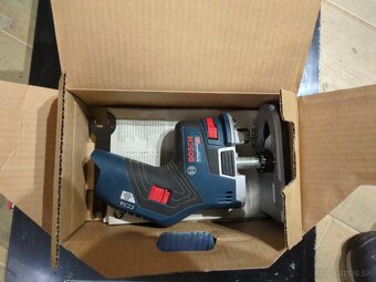 Mini frezka Bosch GKG 12V-8 - 3