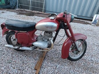 Jawa 250/353 - 3