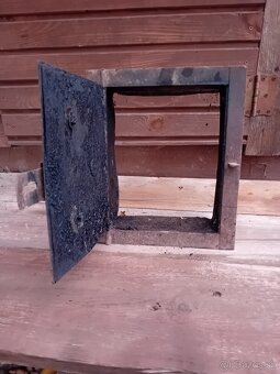 Dvierka, ohnisko, udiareň - 3