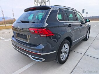 Volkswagen Tiguan 2.0 TDI EVO Elegance 4Motion DSG - 3