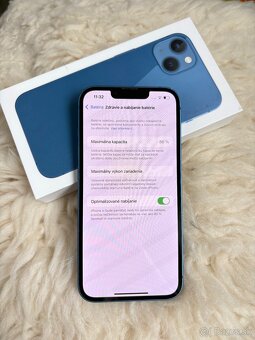 Predám Apple iPhone 13 128 GB – Blue - 3