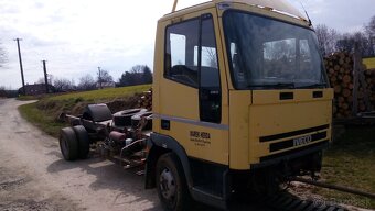 Predám prednu napravu na iveco eurocargo - 3