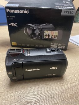 Panasonic HC-VX980 4k - 3