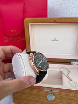 Omega Seamaster Planet Ocean Chronograph Sedna Gold 2025 - 3
