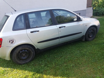 fiat stilo 1,4 16 v 70 kw benzín,6rýchlosti. - 3