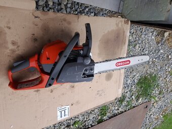 Husqvarna 135 Mark II motorova pila - 3