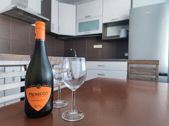 ✅3.5 izbový veľkometrážny byt, KOMPLET REKONŠTRUKCIA - 3