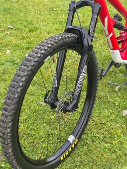 YT JEFFSY UNCAGED - 3