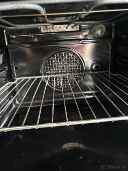 Whirlpool vstavaná rúra - 3