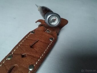 Starý poľovnícky nôž s kompasom . - 3