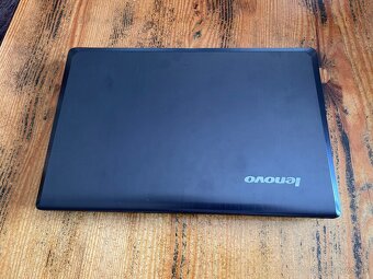Predám notebook Lenovo ideapad Y 580 - 3