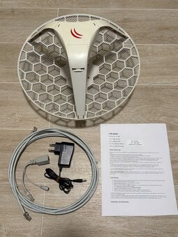 Mirkovlná anténa Mikrotik LGH 5 + WiFi router Netis - 3