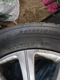205/60R18 - 3