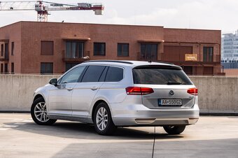 Volkswagen Passat DSG 1,6 TDI 88kW / Masáž / LED svetlá / - 3