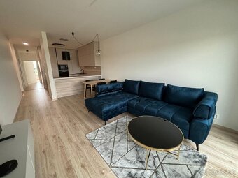 Na prenájom nový moderný 3i byt Petržalka - 3