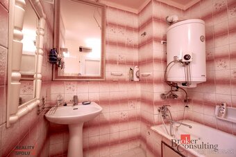 Na predaj 4 izbový byt v tichej lokalite v Trnave - 3