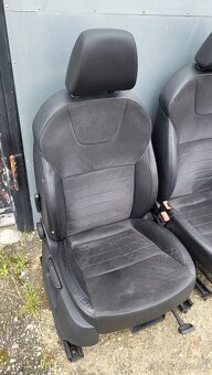 Škoda Octavia 3 kožené sedadlá - 3