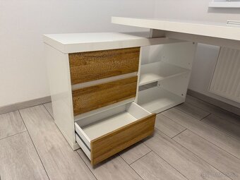 Pracovny kancelarsky stôl - 3