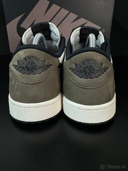 Air Jordan 1 Low Mocha - 3